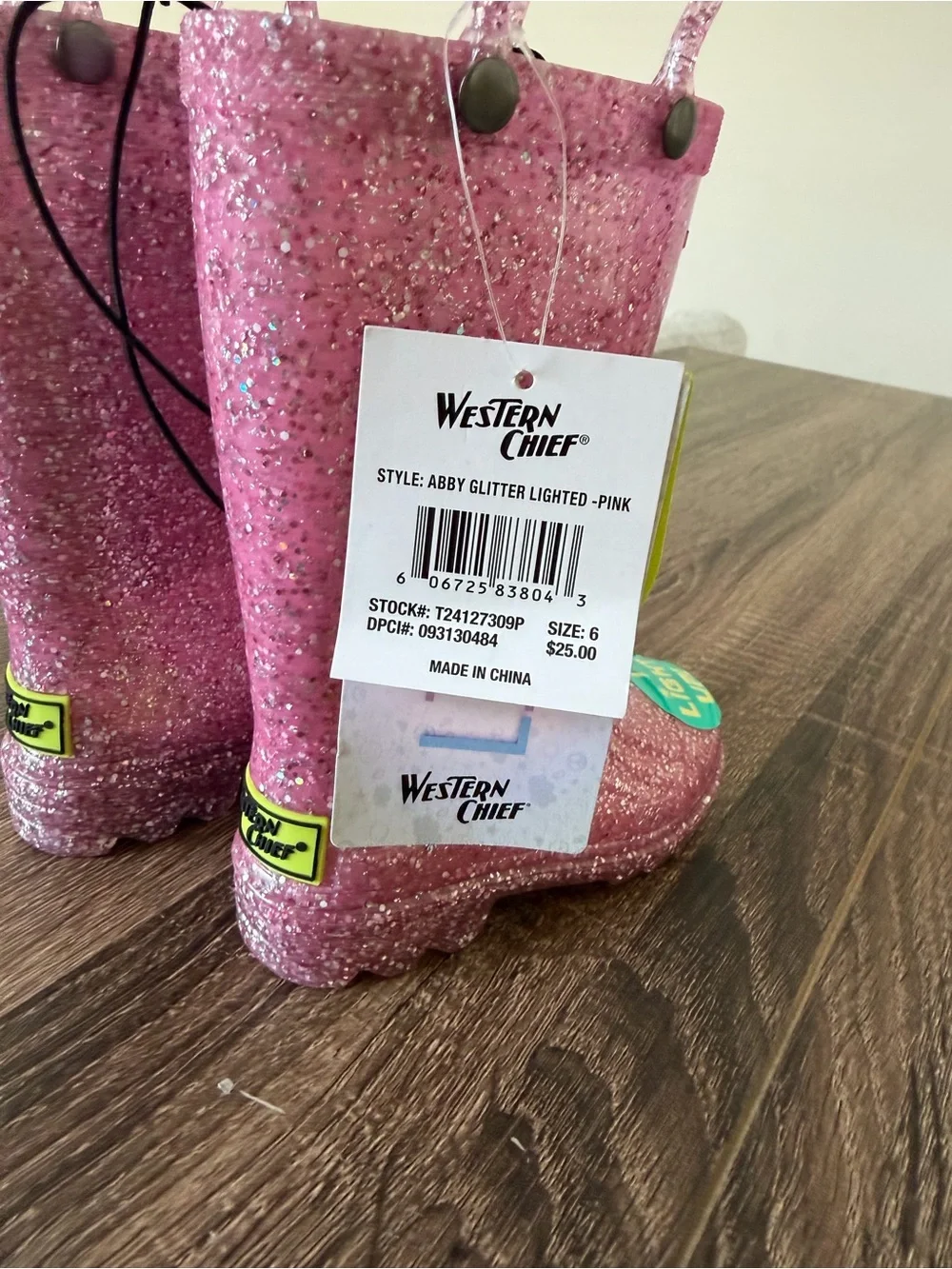 Western Chief sparkling pink